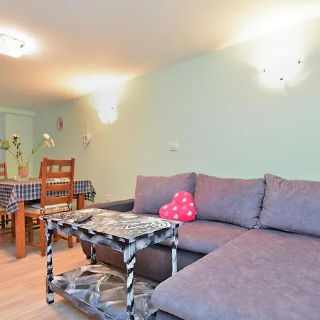 Holiday home Fuer 4 Personen Ca 85 Qm In Premantura, Istrien Istrische Riviera Premantura